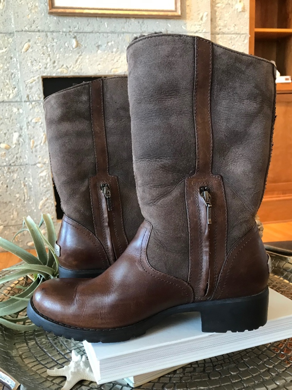 UGG CHOCOLATE BROWN BELLEVUE WATERPROOF LEATHER CONVERTIBLE BOOTS - Picture 9 of 16